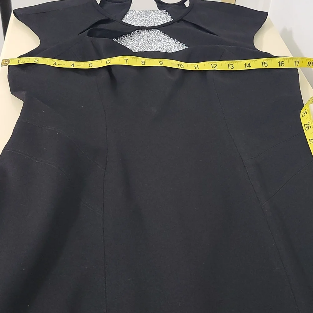 SZ 10 Cache Black Sleeveless Cut-Out Tailored Stretchy Dress - Picture 16 of 16